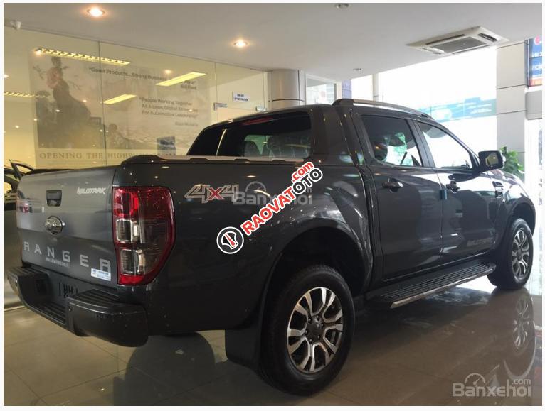 Ford Ranger Quảng Bình, bán phiên bản Wildtrak 3.2 AT 4x4 Navigator đời 2017, màu xám, hỗ trợ trả góp-1