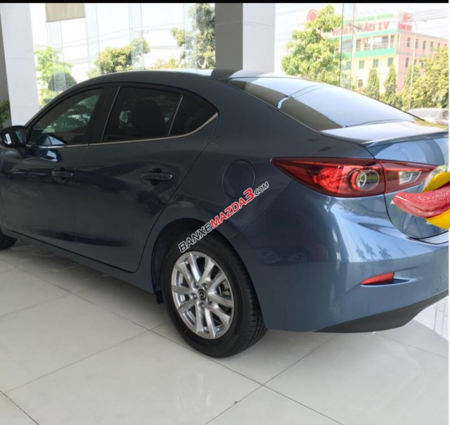 Bán lại xe Mazda 3 đời 2015, màu xanh lam, nhập khẩu-2