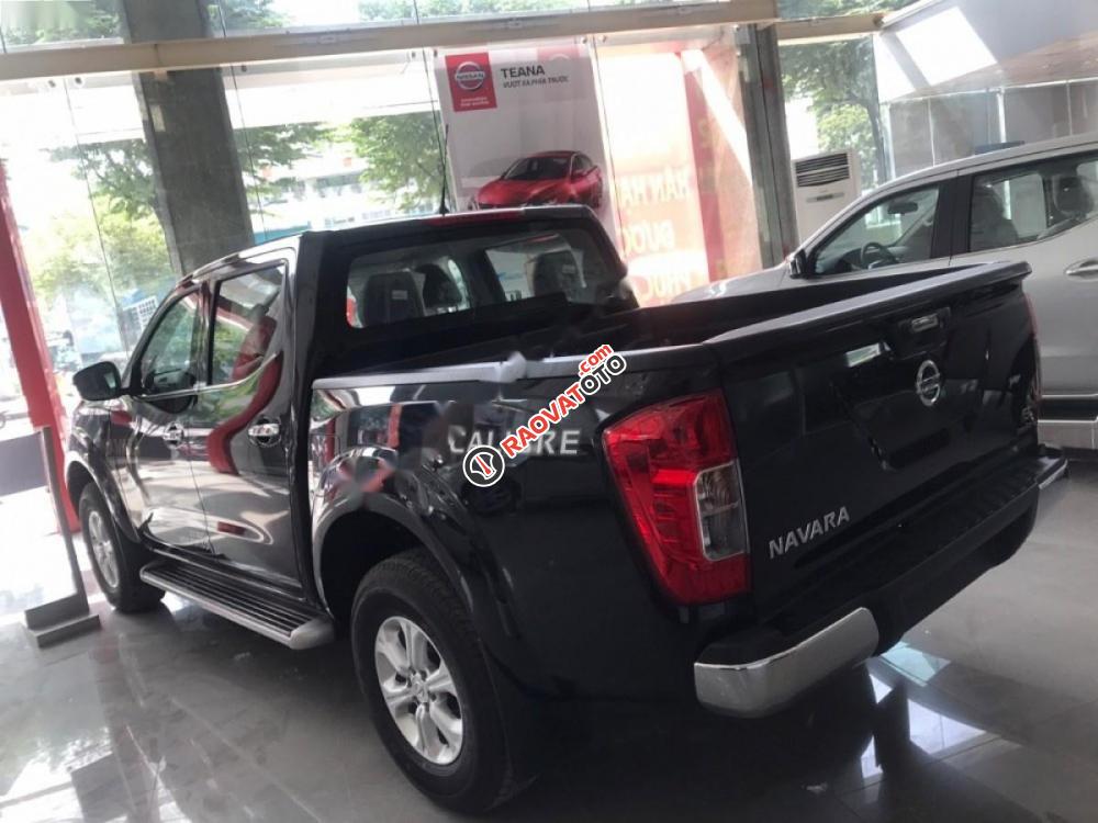 Cần bán xe Nissan Navara năm 2017, màu đen, xe nhập, giá tốt-1