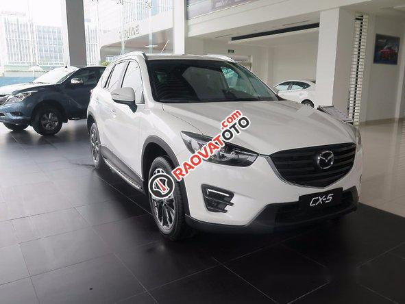 Bán Mazda CX 5 2.0 Facelifl 2WD đời 2017, màu trắng, 802tr-1