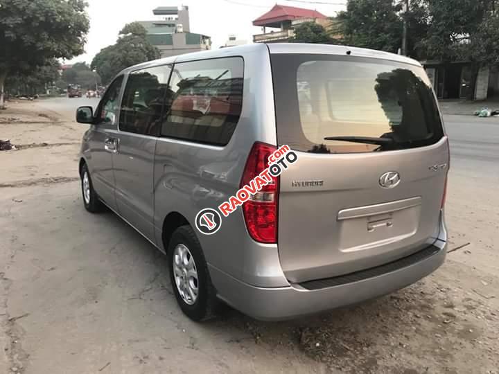 Bán xe 9 chỗ Hyundai Starex nhập khẩu từ Hàn Quốc.
Đời 2013  -4