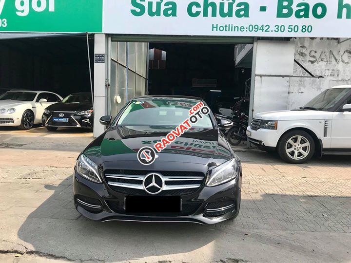 Bán Mercedes C200 đời 2015, màu đen, nội thất đen, sang trọng cực lướt, có hỗ trợ trả góp lên đến 70%-1