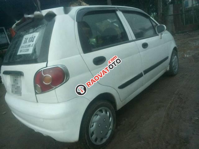 Bán xe Daewoo Matiz đời 2002, màu trắng, giá tốt-3