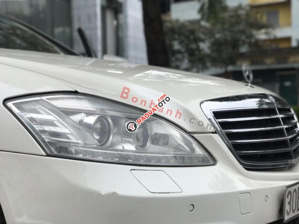 Cần bán Mercedes S350 đời 2005, màu trắng, xe nhập số tự động-2