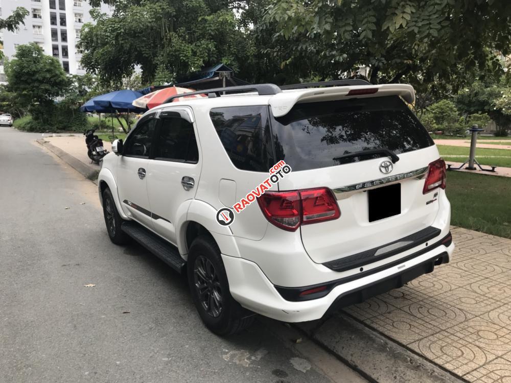 Cần bán Toyota Fortuner 2014, màu trắng, nhập khẩu nguyên chiếc chính chủ giá cạnh tranh-4