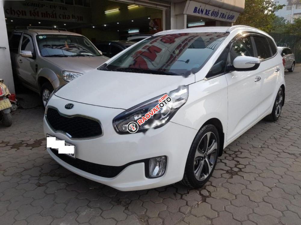 Bán Kia Rondo 2.0AT đời 2015, màu trắng, giá chỉ 590 triệu-1