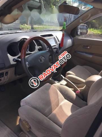 Bán Toyota Fortuner đời 2009, màu bạc, giá tốt-2