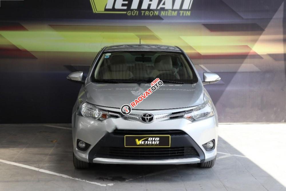 Bán xe Toyota Vios 1.5E MT đời 2016, màu bạc giá cạnh tranh-1