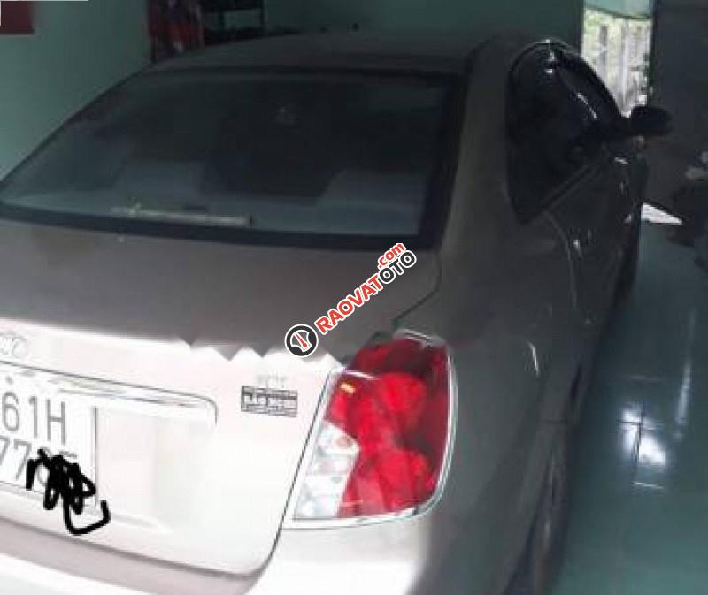 Bán Daewoo Lacetti đời 2005, màu bạc, còn mới giá cạnh tranh-3