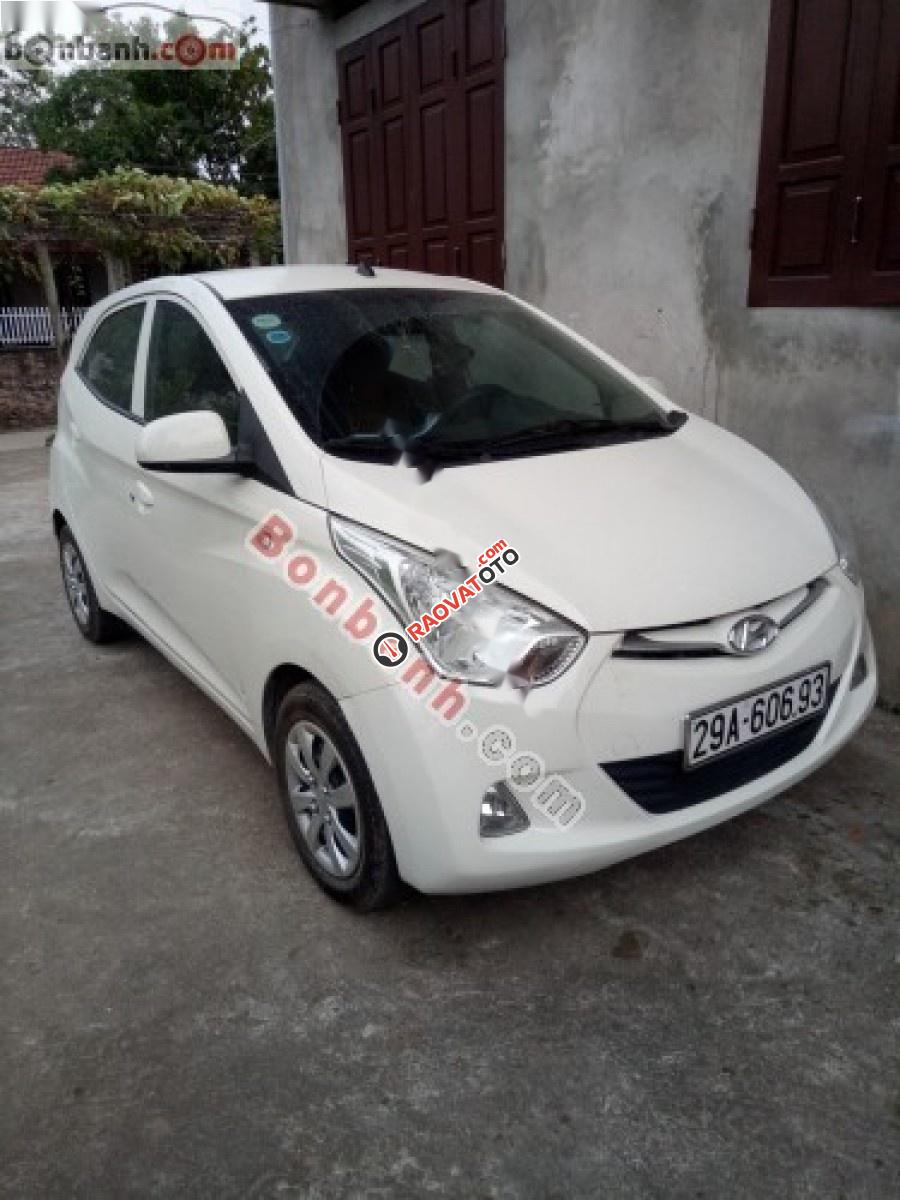 Cần bán xe Hyundai Eon 2011, màu trắng, xe nhập, 200tr-3