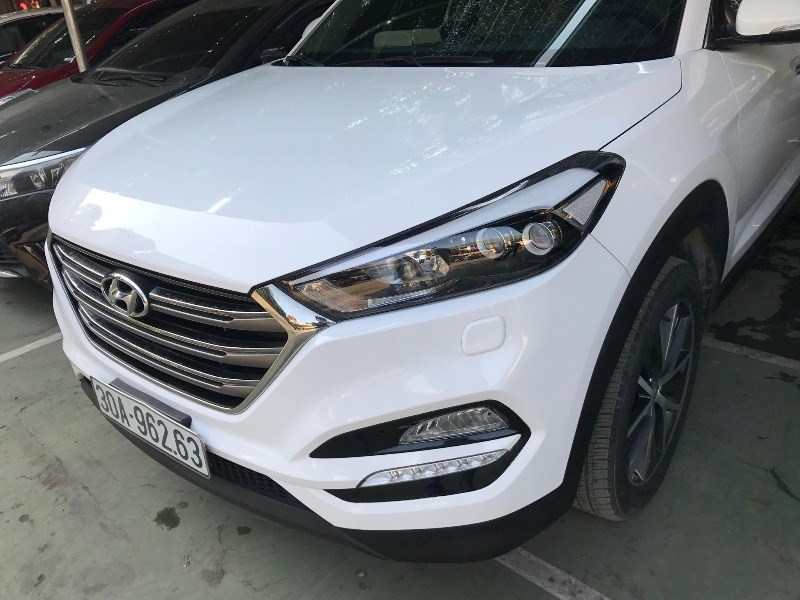 Cần bán Hyundai Tucson đời 2016, màu trắng, nhập khẩu, giá 890tr-5