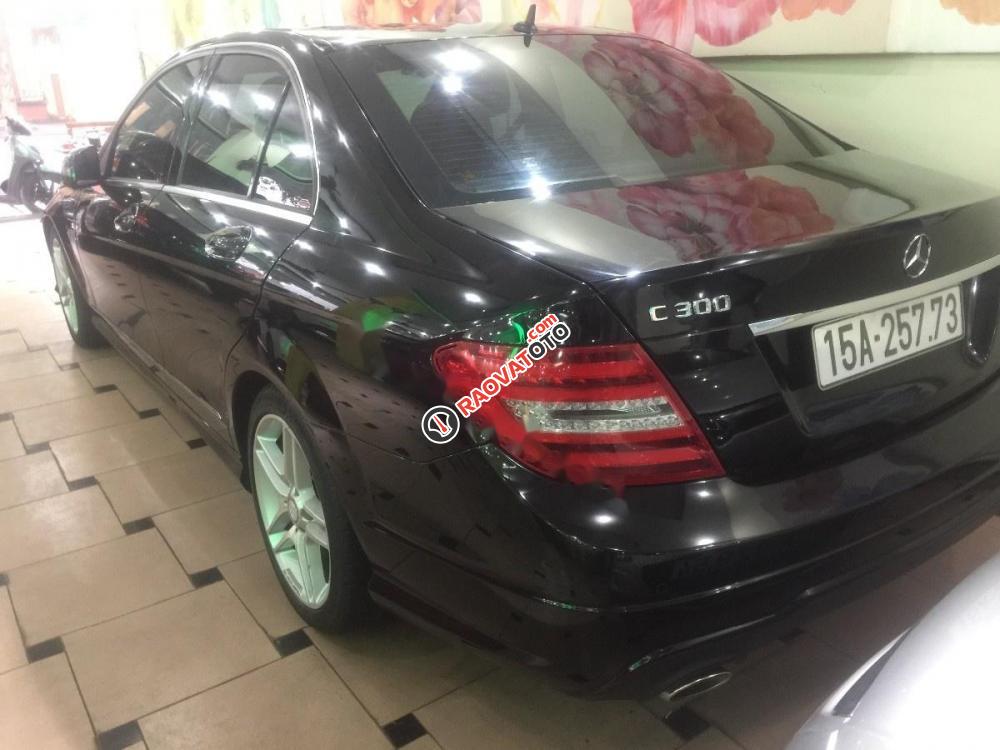 Bán gấp Mercedes C300 AMG đời 2011, màu đen-6