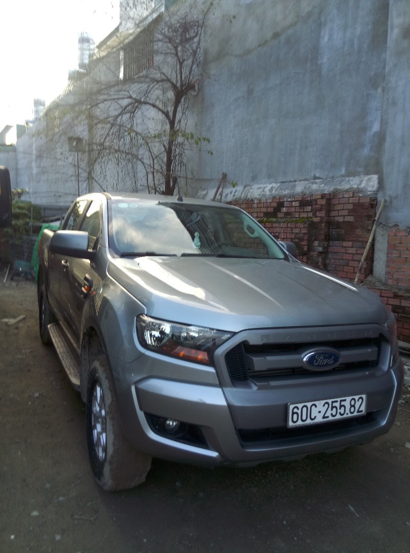 Cần bán xe Ford Ranger sản xuất 2015, màu xám, xe nhập-1