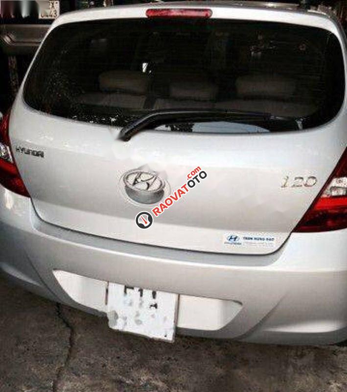 Cần bán lại xe Hyundai i20 đời 2010, màu bạc, nhập khẩu nguyên chiếc, xe gia đình-2