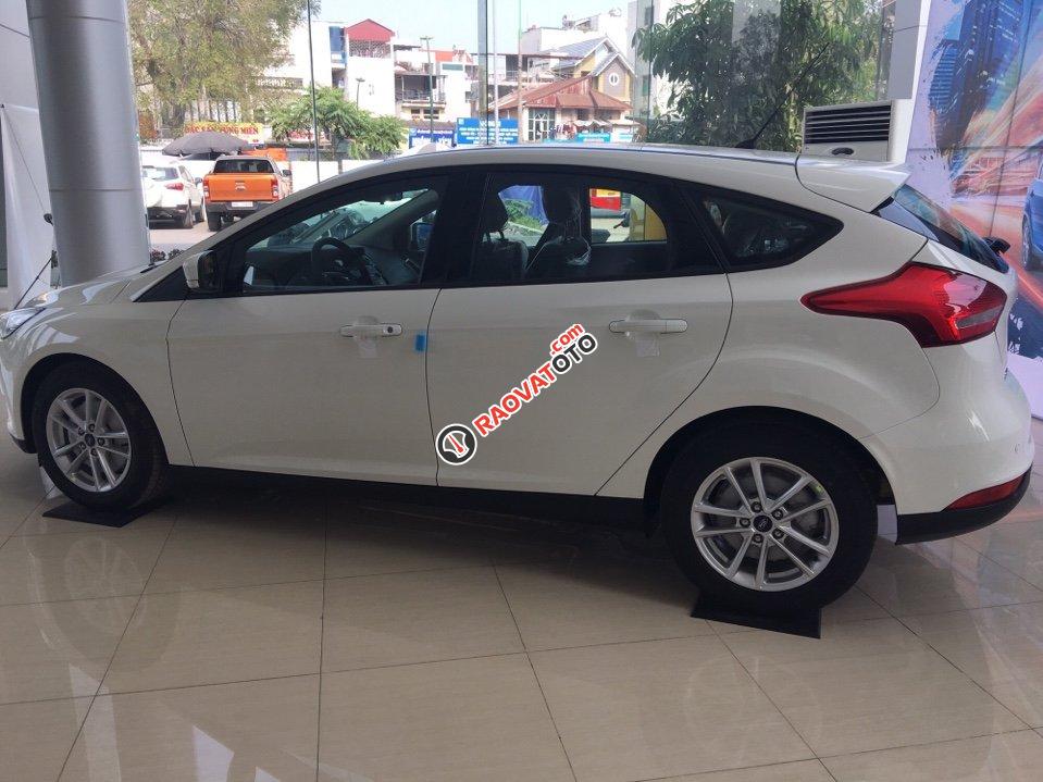 Bán Ford Focus 1.5L Ecoboost (xe mới nhất)! Giá xe chưa giảm - Hotline Bán xe Ford: 093.114.2545 - 097.140.7753-1