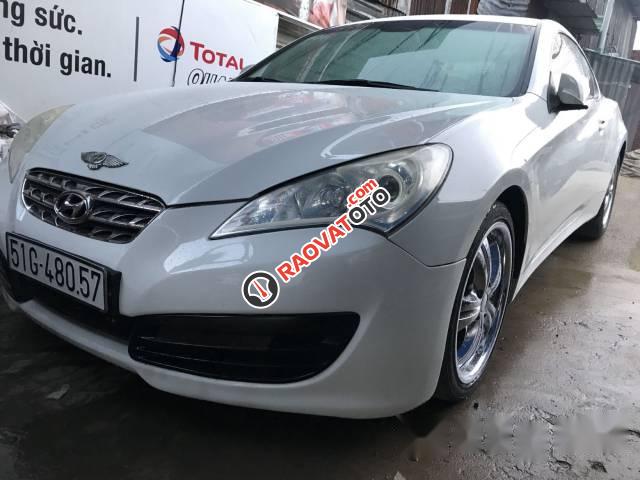 Bán Hyundai Genesis đời 2010, màu trắng, xe nhập chính chủ, giá chỉ 489 triệu-3