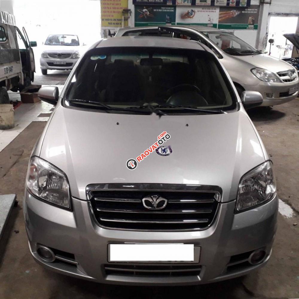 Bán xe Daewoo Gentra sản xuất 2011, màu bạc như mới, 235 triệu-2