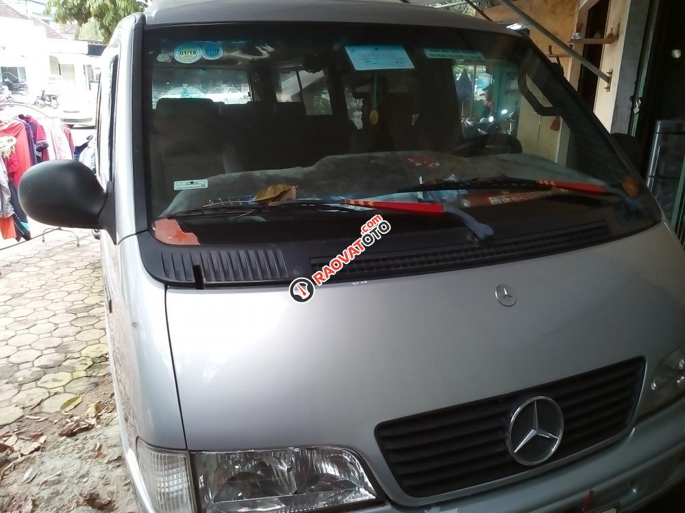 Bán Mercedes đời 2004, màu bạc chính chủ giá cạnh tranh-2