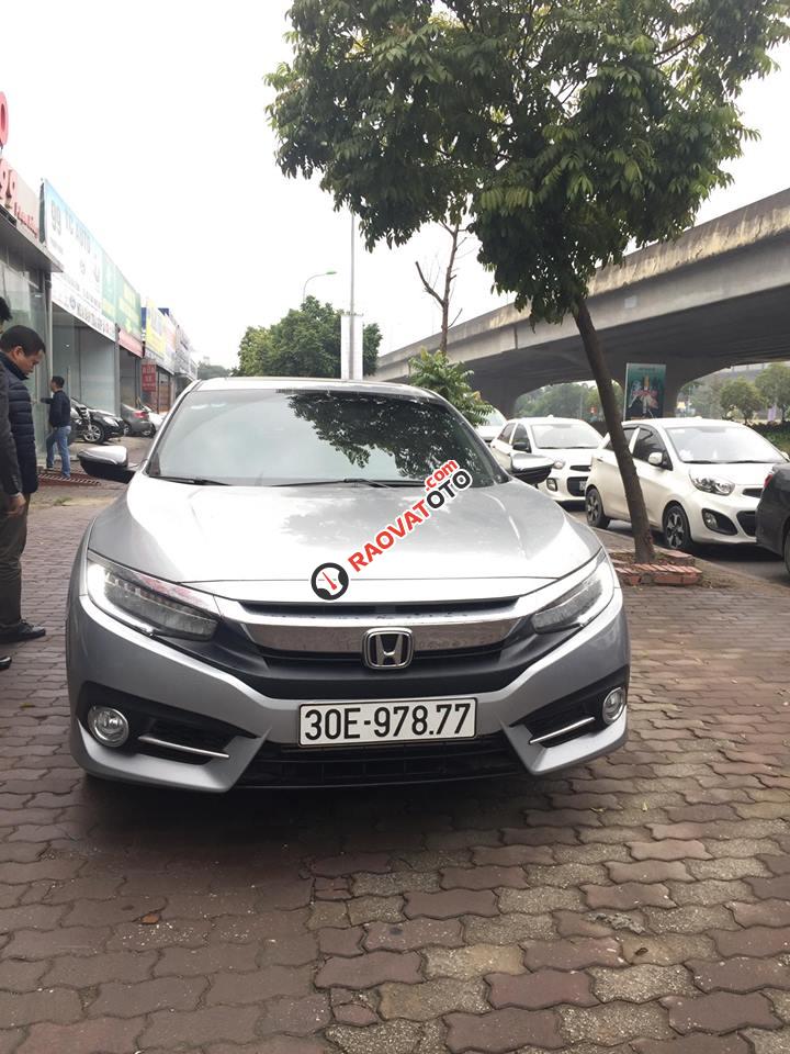 Bán xe Honda Civic 1.5L VTEC Turbo đời 2017, xe lướt đẹp nhất thị trường-6