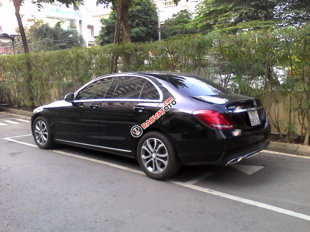 Cần bán xe Mercedes-Benz C200 2.0, màu đen. Mới 98%. Số tự động-0