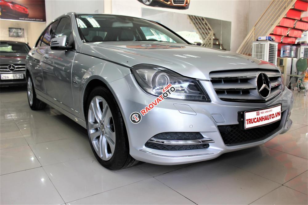 Bán Mercedes C200 sản xuất 2012, màu bạc số tự động, giá 720tr-1