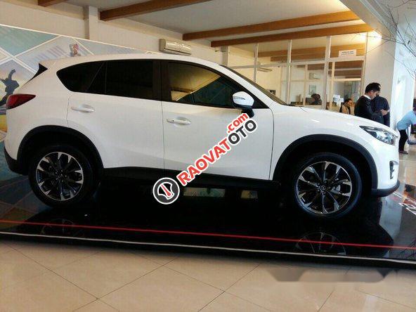 Cần bán Mazda CX 5 2.0 AWD 2017, màu trắng, giá tốt-5