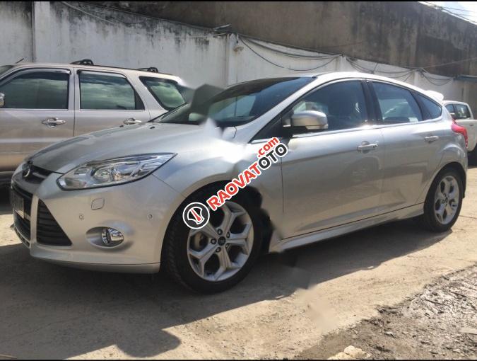 Cần bán Ford Focus Bản Sport 2.0 đời 2013, màu bạc, 545 triệu-3