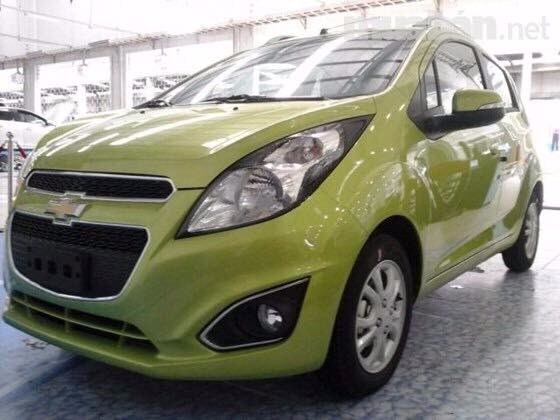 Bán Chevrolet Spark đời 2017, màu trắng, xe nhập, mới 100% giá cạnh tranh-6