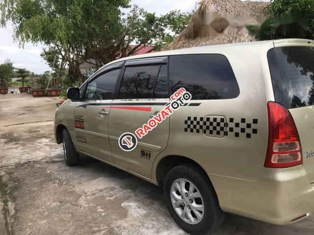 Bán ô tô Toyota Innova đời 2006 xe gia đình-3