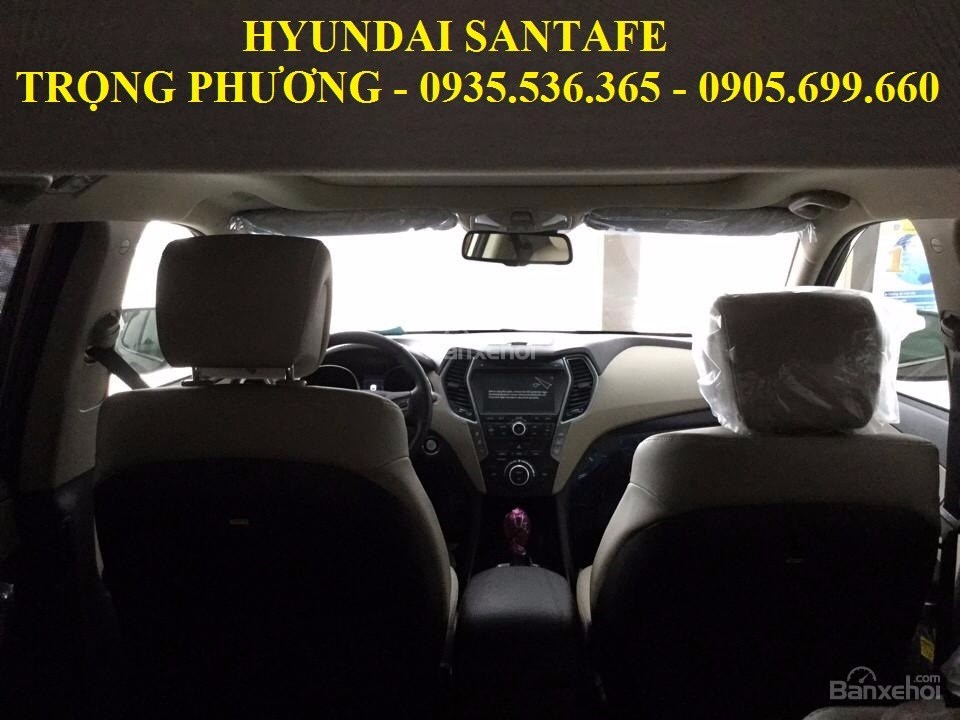 Bán xe Hyundai Santa Fe sản xuất 2017, màu nâu, nhập khẩu nguyên chiếc-13