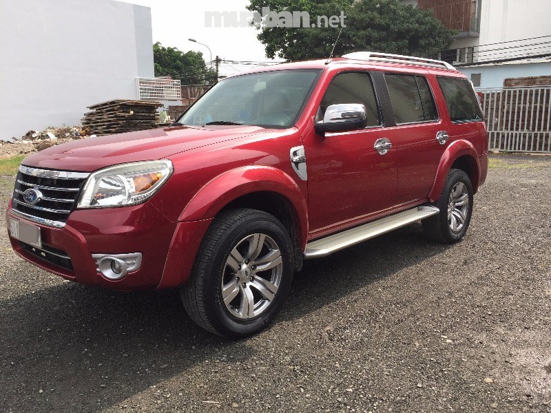 Bán xe Ford Everest đời 2011, màu đỏ, nhập khẩu nguyên chiếc, số sàn, 520tr-0