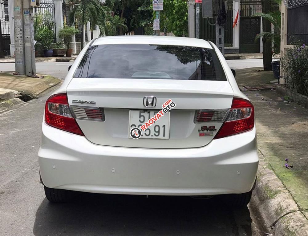 Bán xe Honda Civic sản xuất 2015, màu trắng, xe nhập-2