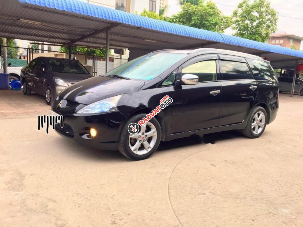 Cần bán gấp Mitsubishi Grandis 2.4 đời 2008, màu đen chính chủ, giá 448tr-1