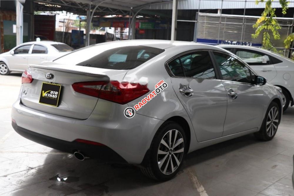 Cần bán xe Kia K3 1.6MT đời 2015, màu bạc-6