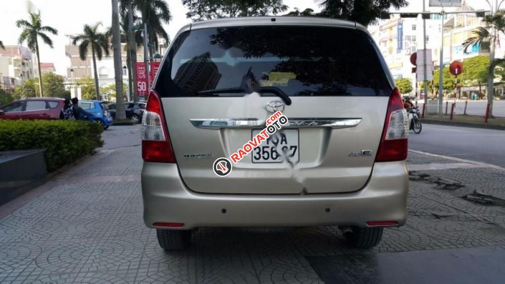 Bán Toyota Innova E đời 2013, chính chủ, 489 triệu-2