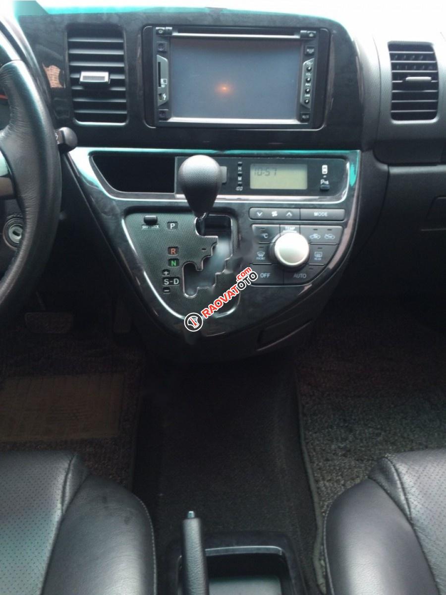 Cần bán xe Toyota Wish 2009, màu bạc, nhập khẩu nguyên chiếc-2