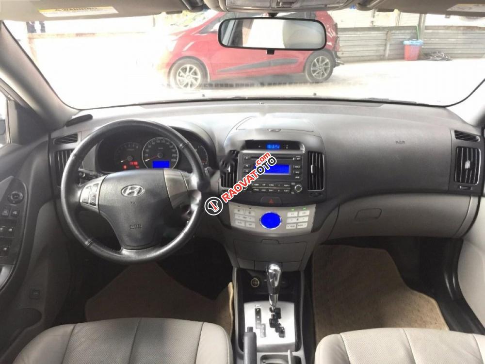 Cần bán xe Hyundai Avante 1.6AT đời 2012, màu xám xe gia đình, giá cạnh tranh-6