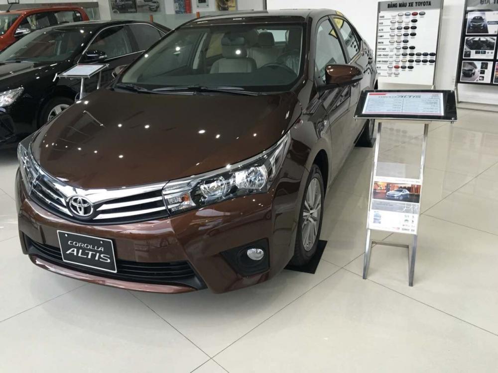 Bán Toyota Corolla altis đời 2017, màu đen, nhập khẩu-7