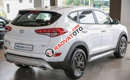 Bán xe Hyundai Tucson đời 2017, màu trắng-4