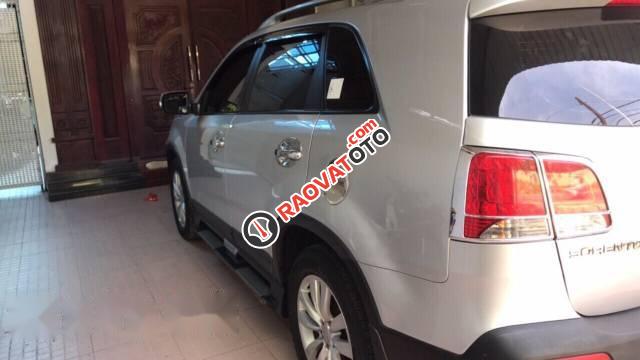 Bán xe Kia Sorento đời 2010, màu bạc, 590 triệu-3