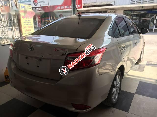 Cần bán lại xe Toyota Vios sản xuất 2016 chính chủ-0