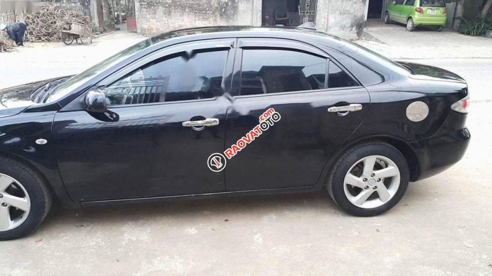 Bán Mazda 6 đời 2004, màu đen, giá 225tr-3