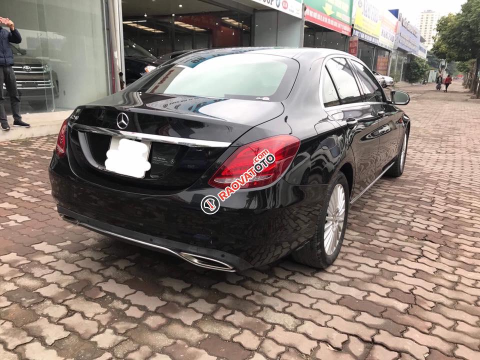 Bán Mercedes C250 Exclusive, đk 2017, xe lướt đẹp nhất thị trường-3