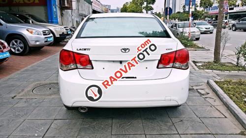 Bán ô tô Daewoo Lacetti 1.6 MT đời 2011, màu trắng số tự động, 315tr-2