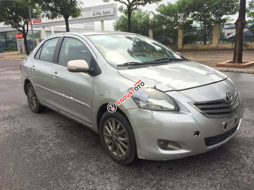 Bán Toyota Vios E đời 2012, màu bạc-4