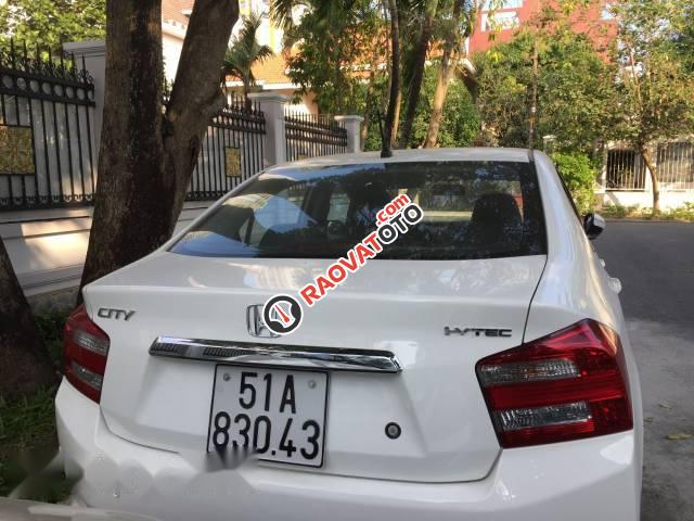 Bán xe Honda City 1.5 năm 2014, màu trắng như mới-2