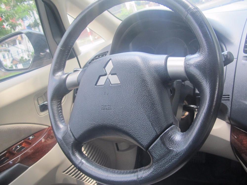 Bán Mitsubishi Grandis đời 2008, màu đen, nhập khẩu -10