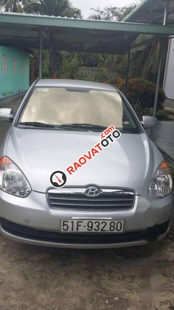 Bán ô tô Hyundai Verna năm 2009, màu bạc-5