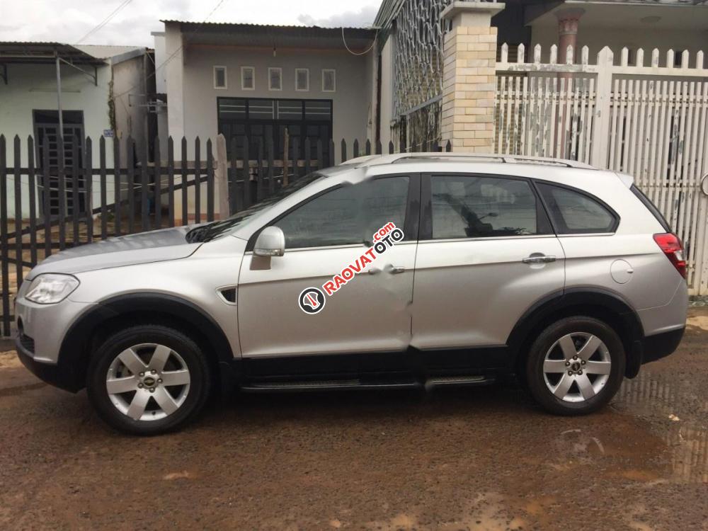 Bán ô tô Chevrolet Captiva đời 2007, màu bạc-3