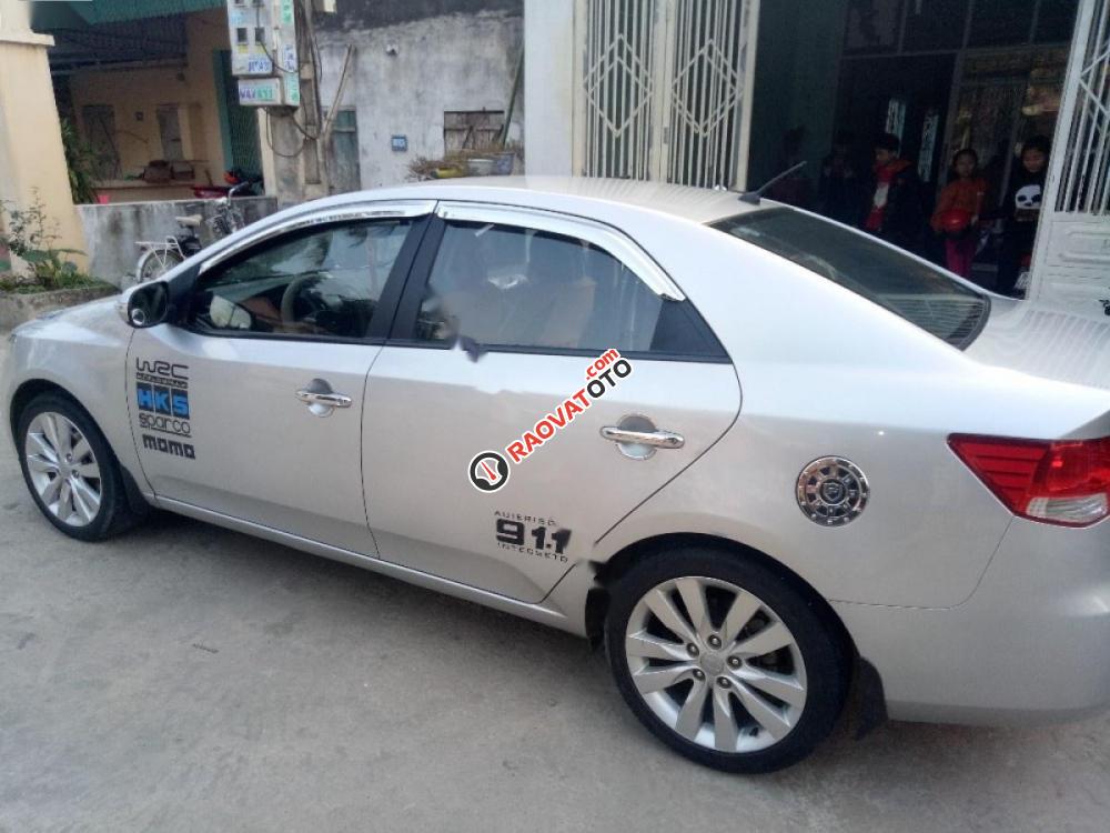 Cần bán Kia Cerato 1.6MT đời 2010, màu bạc, nhập khẩu nguyên chiếc, giá cạnh tranh-2